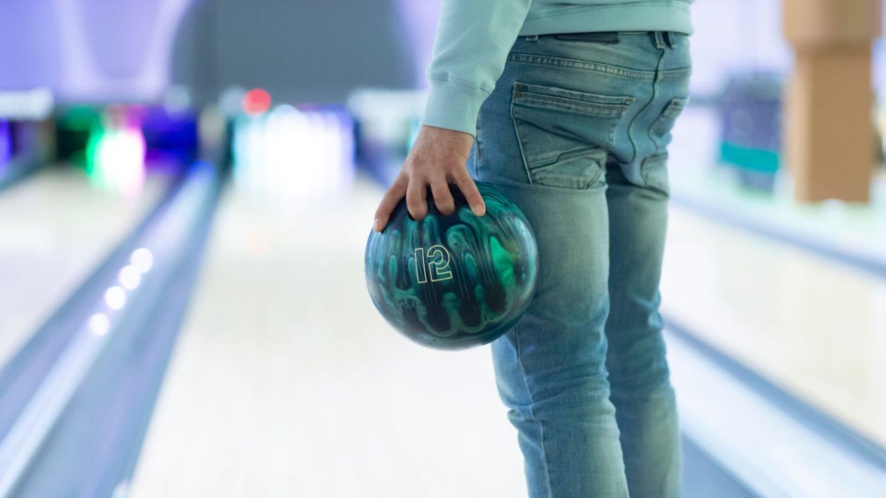 Bowling Ball Inserts Vs No Inserts