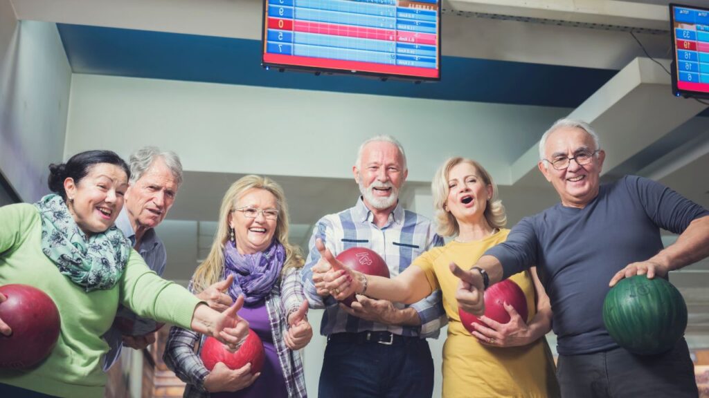 what to wear to bowling date