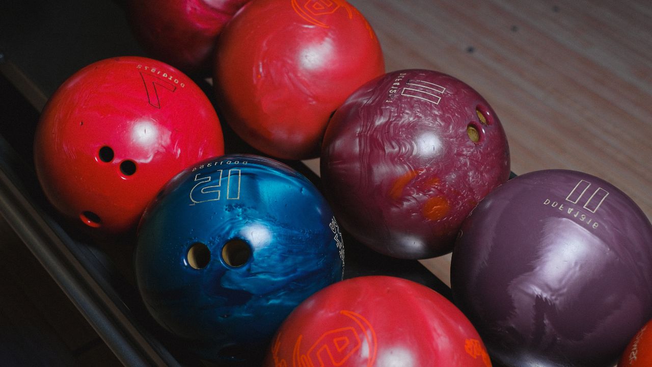 two handed bowling drilling layouts